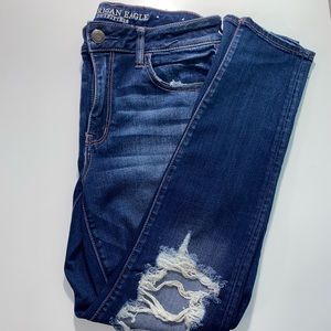 American Eagle Ripped Jeans Dark Wash
